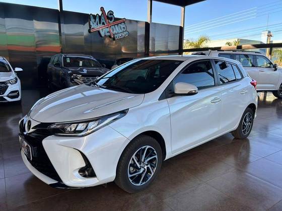 TOYOTA YARIS 1.5 16V FLEX XLS MULTIDRIVE TOYOTA YARIS 1.5 16V FLEX XLS MULTIDRIVE